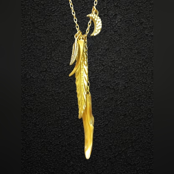 Women's Necklace - Picture 4 of 4